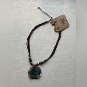 Story by Davinci necklace and earrings set